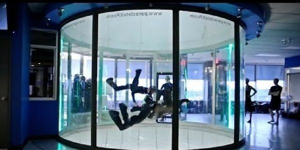 students fly in wind tunnel for tunnel league