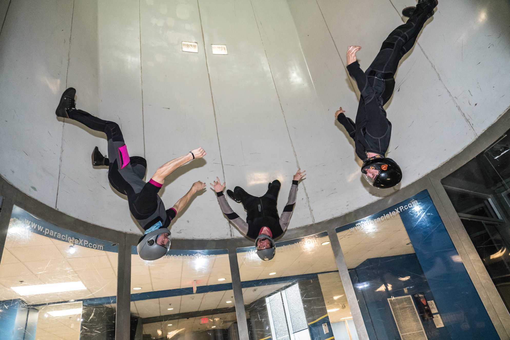 Top 3 Reasons to Go Indoor Skydiving With Friends | a Quick Read