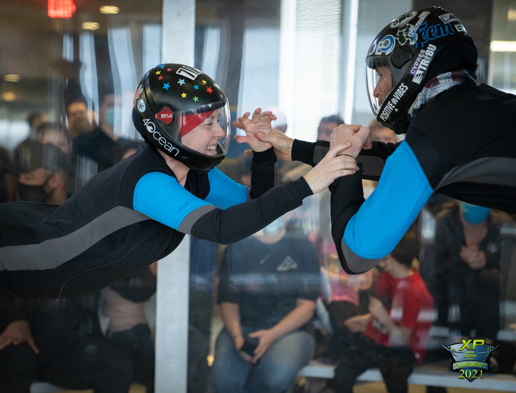 differences between indoor skydiving and skydiving